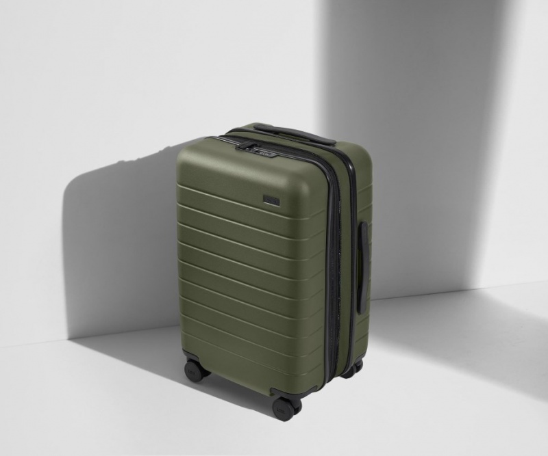 Away Carry-On Flex Koffer Olivgrün Grün | p36yfH9cqss