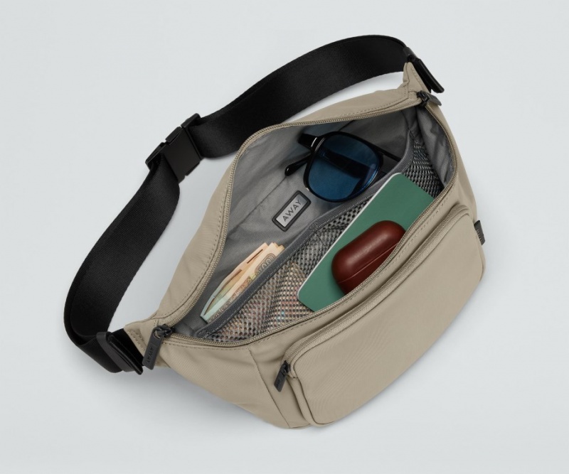 Away Everywhere Sling Umhängetasche Sand | lWCJ8QZPEJg