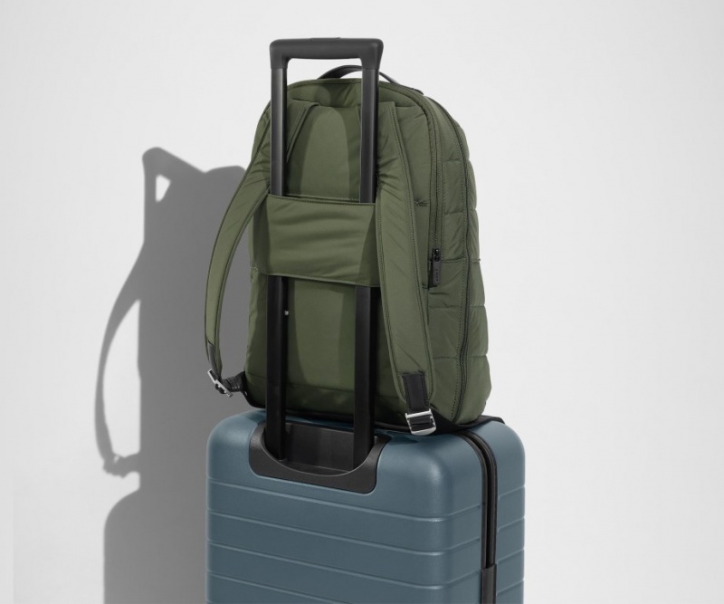 Away Gesteppt Everywhere Zip Rucksäcke Olivgrün Grün | yMsOkrT50qq
