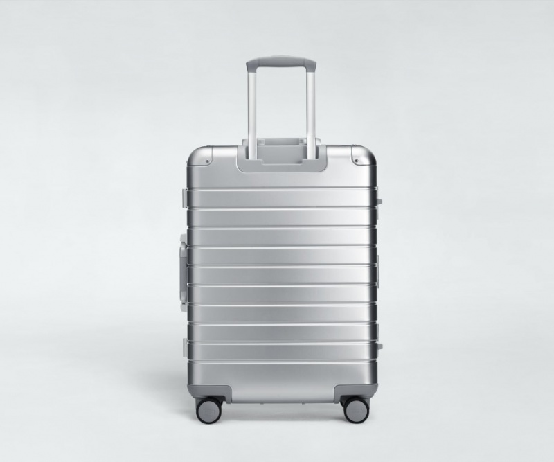 Away Medium: Aluminum Edition Koffer Silber | 2NjSPGoTpGd