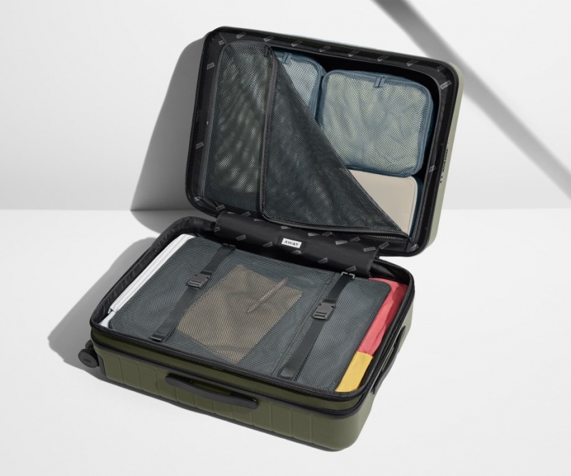 Away Medium Flex Koffer Olivgrün Grün | ItTwuKYPLz0