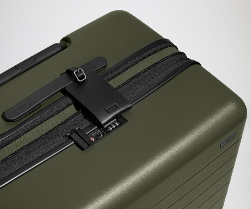 Away Medium Flex Koffer Olivgrün Grün | ItTwuKYPLz0