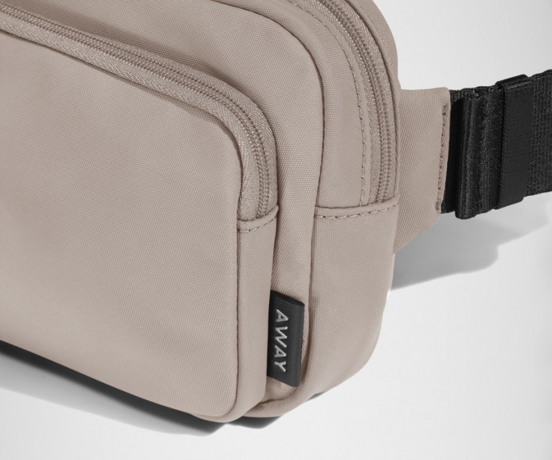 Away Small Everywhere Sling Umhängetasche Stone | RuJHxtVAlxG